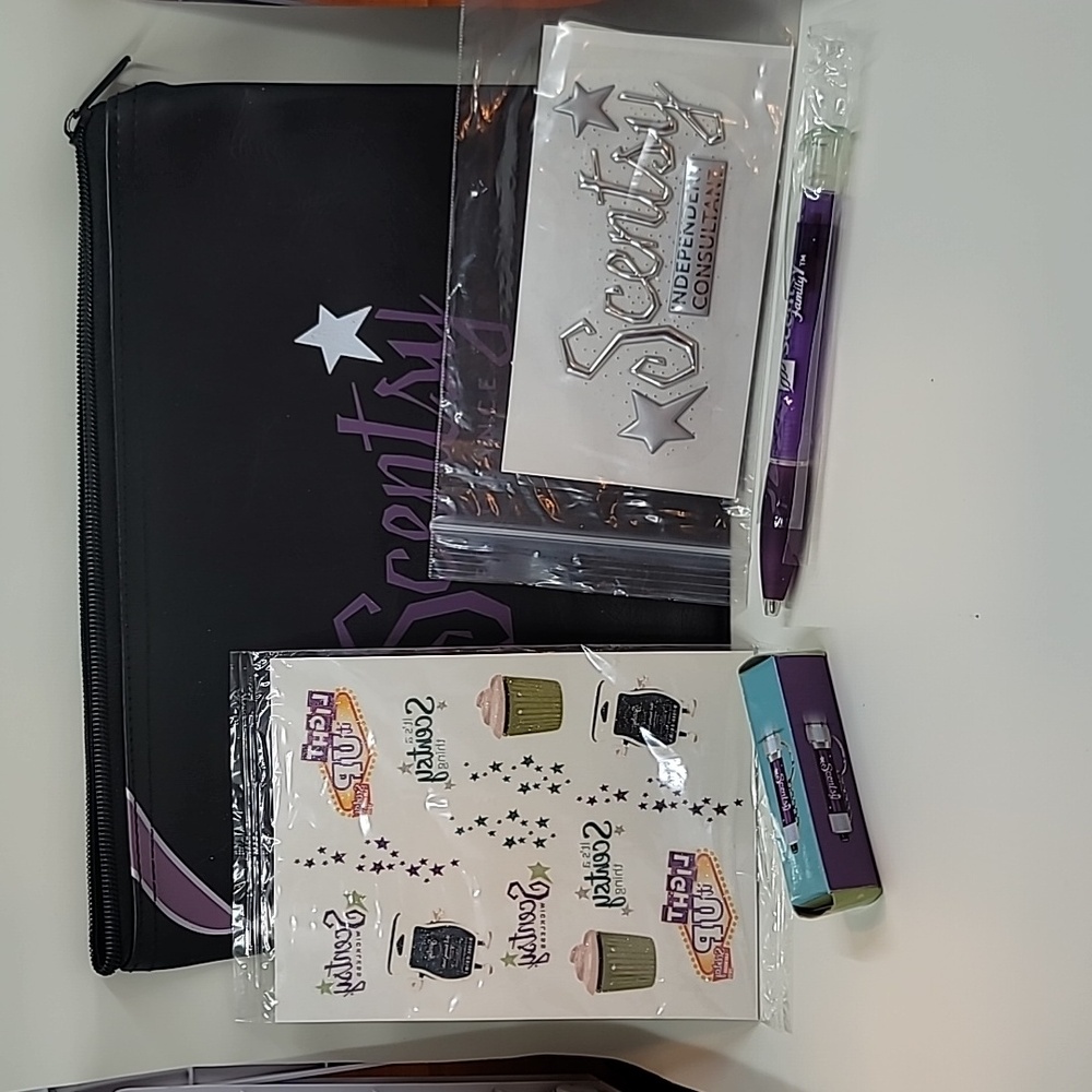 Scentsy Family Consultant Bundle